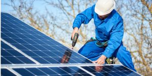 Installation Maintenance Panneaux Solaires Photovoltaïques à Verdille